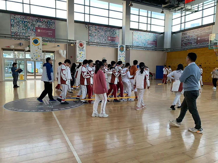 听心教育心理咨询团体辅导走进北大附中